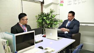 ''Office's Secret'' (Kosuke & Ryuji)