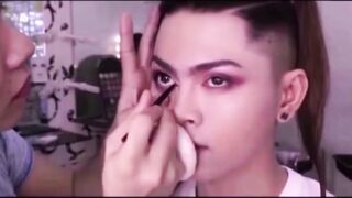 Asian Princess: Emo Crossdresser's Vintage Webcam Show