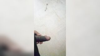 Indian dude caught in camera douche mastrubation pop-shot nigcock