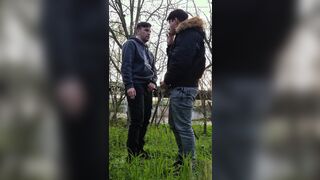 2 torrid fellows with fat cocks smoking, jerking and deep-throating outdoors