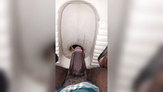 peeing regular black chisel