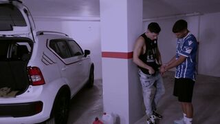 Super hot youngster man deep throats parent's lollipop in the garage