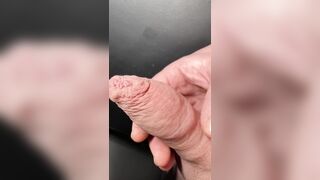 Fat uncircumcised foreskin spunk-pump jerkoff