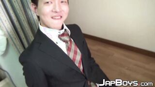 Young Japanese shoots loads of jizz after hard masturbation