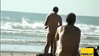 Str8 big dick on beach