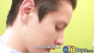 Young Latinos jerk off and suck each other before cumming