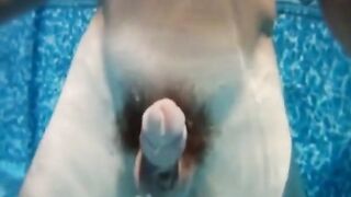 23 Massive Squirts: Amateur Underwater Adventure