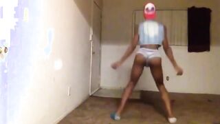 Black Amateur Twerking His Skinny Ass For Anal