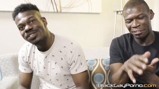 Black amateurs Blackberry and Kluv are having their fist raw sex on camera