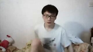 Asian Twink Plays with His Ass on Webcam