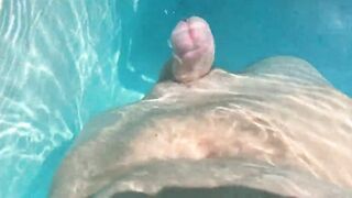 Swimming Pool Masturbation Hands Free Orgasm6666