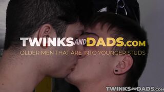 Twink amateurs relentlessly anal breed after mutual cock sucking