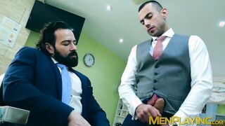 Bearded businessman Miguel Angel bareback barber banging