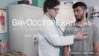 Jock Jordan Pax seduces doctor Dalton Riley during his baseline exam and gets his dic