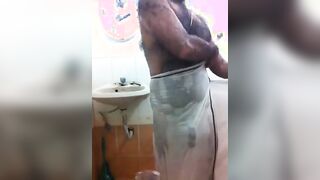 Big-Cock Indian Daddy Showers His Huge Man Meat4444