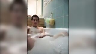 Twink jerking off in bathtub