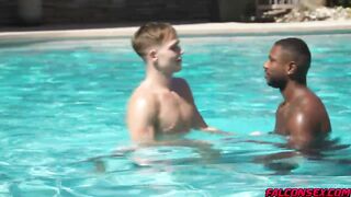 Intense poolside bareback session with Reign and Trent