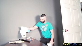 BBC LP officer fucking the bearded cleaner guy (Big Black)