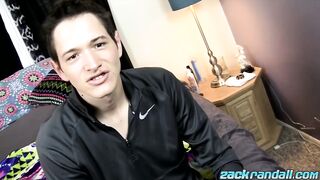 ZACK RANDALL - Twink amateur Caesar Cumming jerks off and cums solo on cam