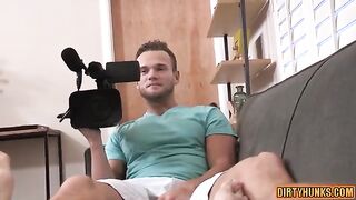 Muscle queer buttfuck fuck-a-thon with internal cumshot