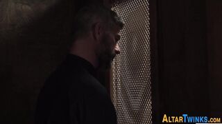 Priest pulverizes queer twunk in confession box