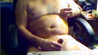 grandfather jism on web cam and taste his jizz