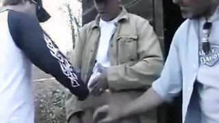 Dad gets a public hand-job Gang fap outside