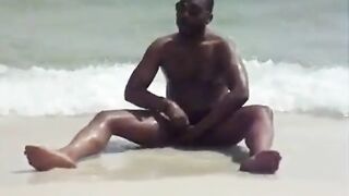 masturbating off at the beach