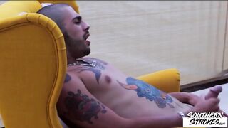 SOUTHERNSTROKES Tatted Jock Ari Nucci Drains Solo