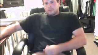 Torrid gay-for-pay dude on webcam strokes off and spunks