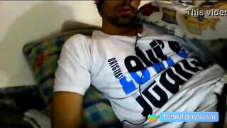 Junaid Pakistan dude fuck-stick