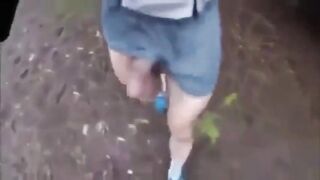 Runner guy cumshot on park