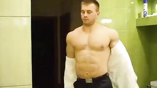 RUSSIAN BODYBUILDER STRIP AND CUM 23