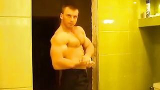 RUSSIAN BODYBUILDER STRIP AND CUM 23