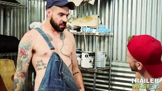 TRAILERTRASHBOYS Dollar Richards And Andrew Delta Condom-Free