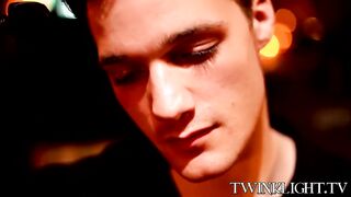 TWINKLIGHT - Kinky twinks Krys Perez and Preston Andrews anal breed hard