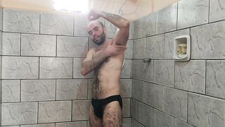 Taking a Bathroom, Frigging Fur Covered Rump and Stroking with Louis Ferdinando