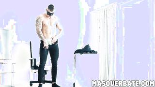 Masked muscle dude Luke Ward with big cock wanking it well