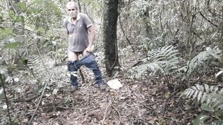 Latin gayboy butt in the thicket