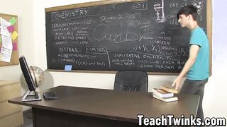 Super-Cute bottom humped xxx in classroom