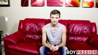 Matthew shows his adorable twink body and jerks off his cock