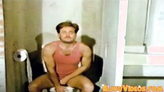 Classic gay stud shows his deepthroating skills in toilet