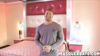 Muscular hunk Brad loves wanking off and in front of the mirror