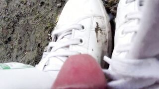 Caught making a porno movie, Jon Arteen stashes to film the onanism and jizz shot sequence on his Adidas Stan Smith sneakers outside on a sloppy riverbank