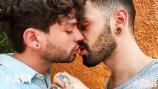 Wolf Igor Lucios Nails No Condom Super-Cute Joe Dave From Behind In A Back Alley - PAPI