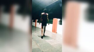 Uber-Sexy booty in public railway station spunking