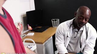 Physician Aaron Trainer Humps His White Patient's cock-squeezing Caboose