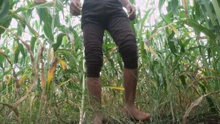 Desi indian farmer stud getting off.