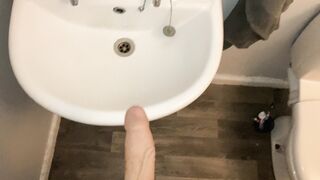 Xxl gross penis splooging jizm and urinate again