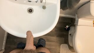 Xxl gross penis splooging jizm and urinate again